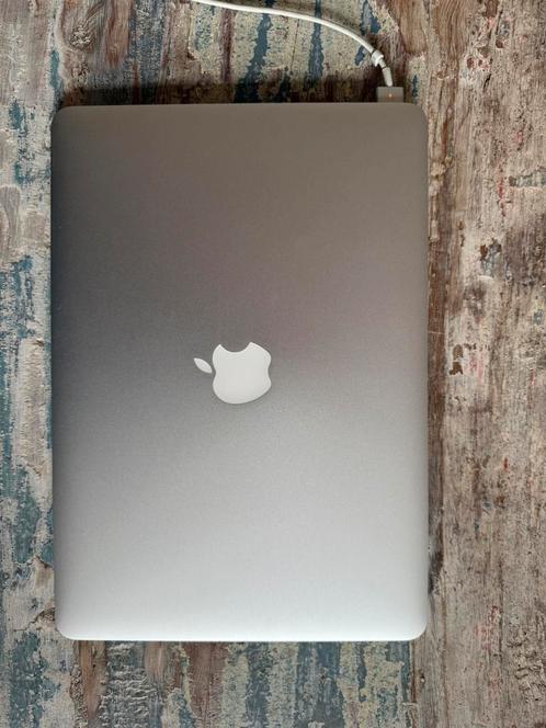Macbook air 13 inch early 2015 8gb ram, Computers en Software, Apple Macbooks, Zo goed als nieuw, MacBook Air, 13 inch, Minder dan 2 Ghz