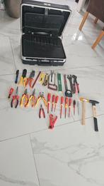 Handgereedschap  voor elektra, Ophalen of Verzenden, Zo goed als nieuw