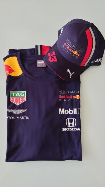 Max Verstappen NR 33 set beschikbaar voor biedingen