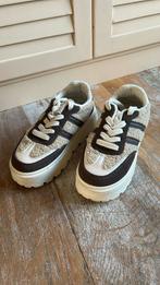 Zgan aparte schoenen, Kleding | Dames, Schoenen, Ophalen of Verzenden, Zo goed als nieuw, Sneakers of Gympen