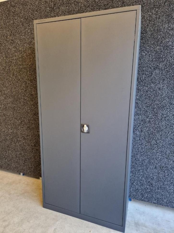 NIEUW Archiefkast met slot Draaideurkast, Huis en Inrichting, Kasten | Roldeurkasten en Archiefkasten, Nieuw, 150 tot 200 cm, 50 tot 100 cm