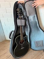 YAMAHA CPX 700||, Muziek en Instrumenten, Snaarinstrumenten | Gitaren | Akoestisch, Ophalen of Verzenden, Zo goed als nieuw