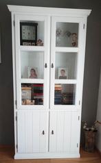 Witte buffetkast met glazen deuren, Huis en Inrichting, Kasten | Buffetkasten, Ophalen, Gebruikt, 100 tot 150 cm, 200 cm of meer