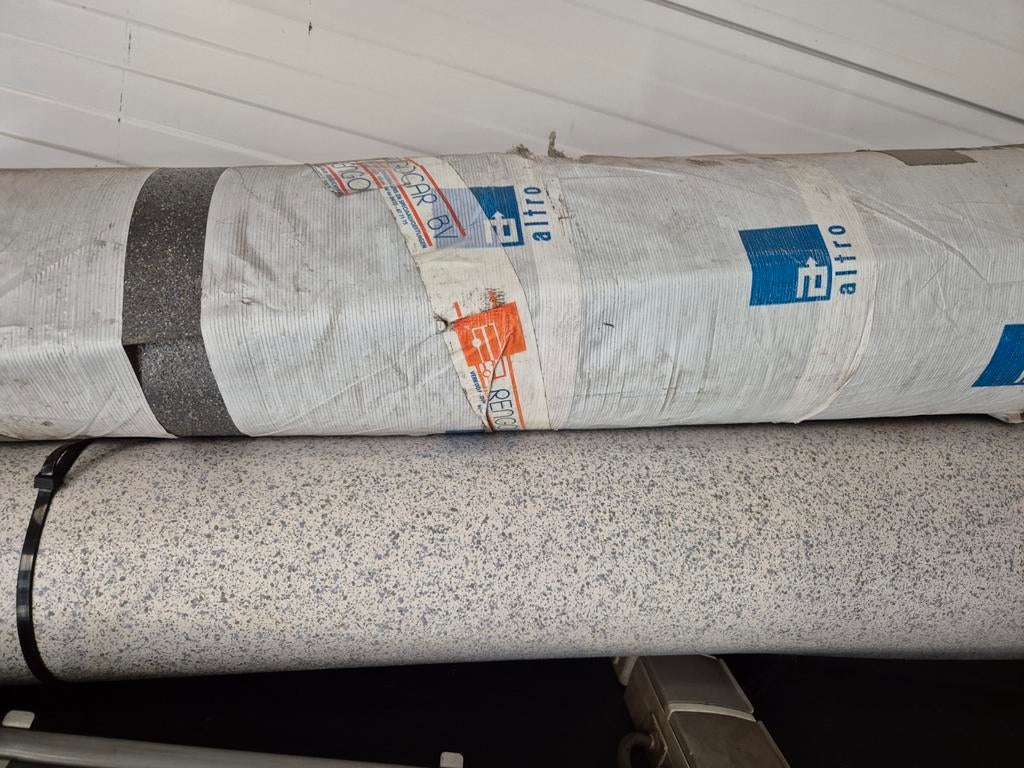 Altrofloor vloerbedekking, Ophalen