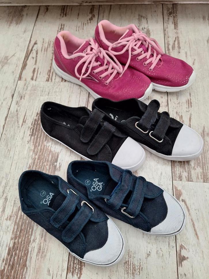 3 paar gymschoenen,  mt 34, 36, 37, Kinderen en Baby's, Kinderkleding | Schoenen en Sokken, Zo goed als nieuw, Sportschoenen, Ophalen of Verzenden