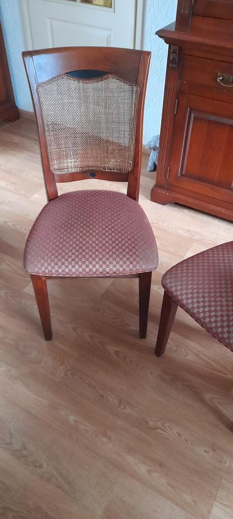 4 eikenhouten eettafel stoelen in kersen kleur, Ophalen