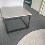 Salontafel met metalen voetstuk, Ophalen, Gebruikt, Salontafel, Vierkant