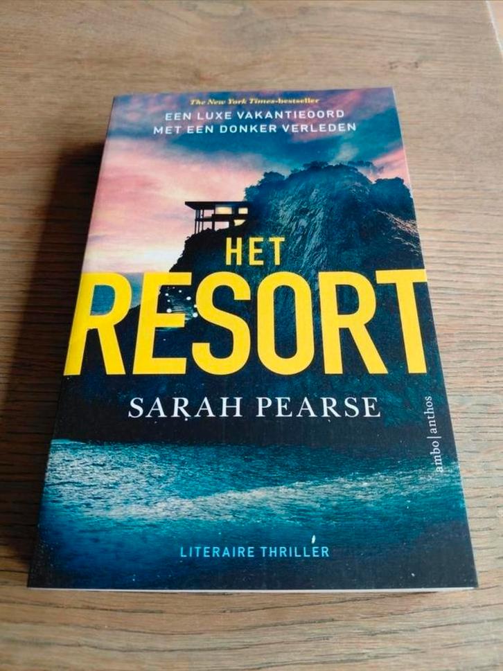 Het Resort boek door Sarah Pearse. Nooit gelezen., Boeken, Thrillers, Nieuw, Nederland, Ophalen of Verzenden