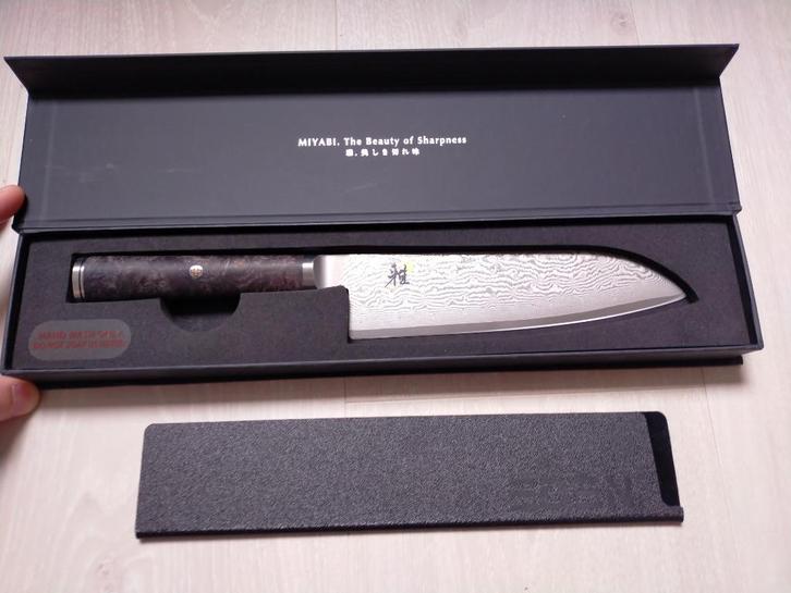 Miyabi santoku mes Japans Damascus koksmes, Huis en Inrichting, Keuken | Keukenbenodigdheden, Nieuw, Ophalen of Verzenden