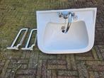 Wastafel met beugels, Ophalen of Verzenden, Gebruikt