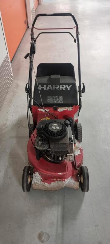 Te koop Briggs&Stratton Grasmaaier  beschikbaar voor biedingen
