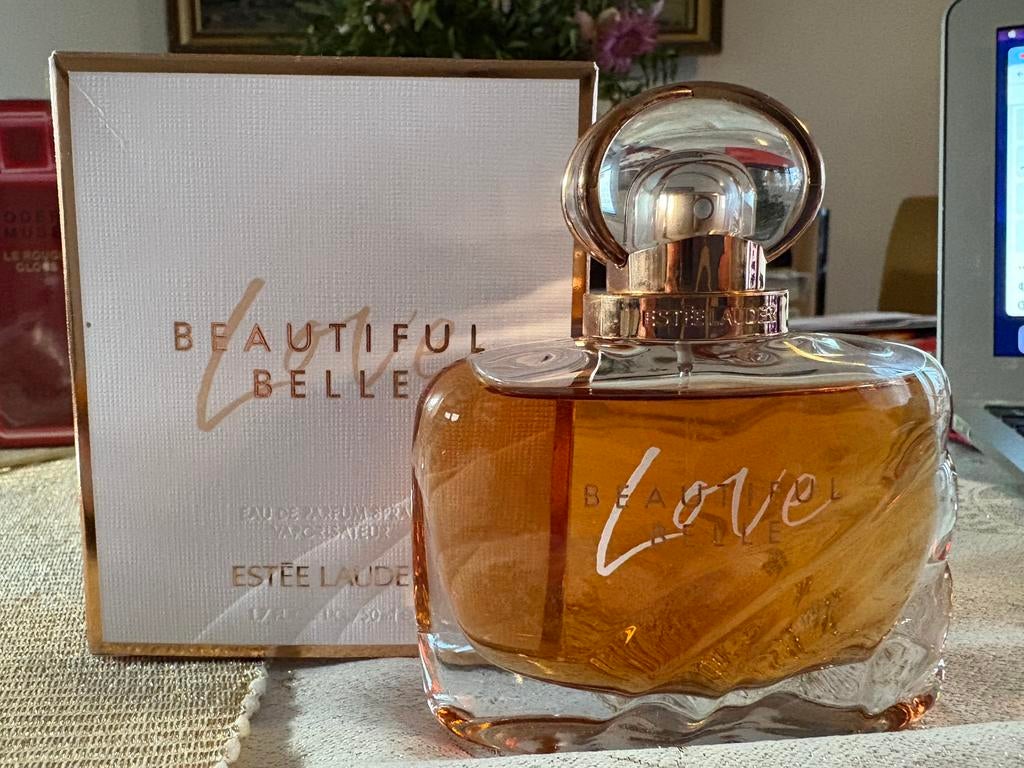 Estee Lauder Beautiful Belle LOVE Eau de Parfum 50ml, Ophalen of Verzenden, Nieuw