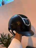 Harry’s horse cap zwart lak, Dieren en Toebehoren, Ophalen of Verzenden, Zo goed als nieuw, Dressuur, Cap
