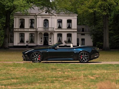 Aston Martin DB12 Volante 4.0 V8 | Ultramarine | B&W audio |, Auto's, Aston Martin, Te koop, V8, 360° camera, ABS, Airbags, Alarm