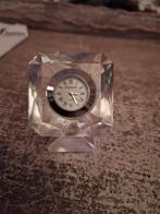 Glazen tafelklokje, Huis en Inrichting, Woonaccessoires | Klokken, Ophalen of Verzenden, Gebruikt, Analoog, Staande klok