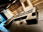 Grote U-zit/loungebank, kleur bruin/olive, losse elementen, Huis en Inrichting, Banken | Voetenbanken en Poefen, Ophalen, Strak