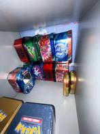 Pokémon TCG Collectie Blikken en meer! MOET WEG, Ophalen of Verzenden, Zo goed als nieuw, Losse kaart, Foil