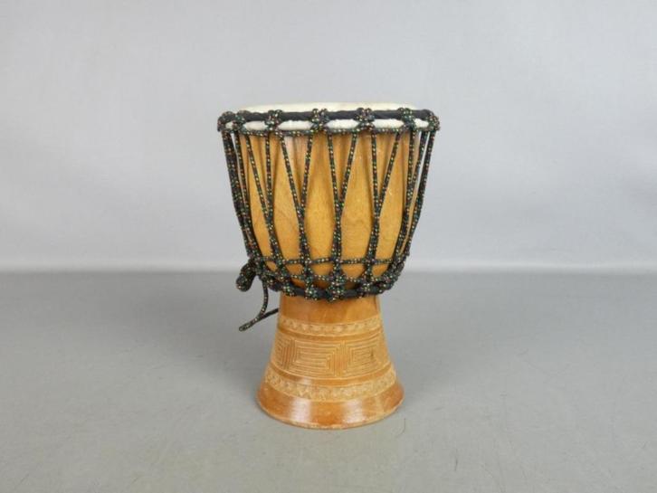 Traditionele houten djembe, Muziek en Instrumenten, Percussie, Gebruikt, Trommel, Ophalen of Verzenden