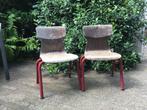 Kinderstoel. Vintage. Stapelbaar. 2 stuks. Design. Eromes, Huis en Inrichting, Stoelen, Gebruikt, Twee, Bruin, Eromes