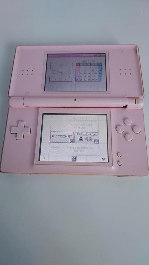 Ds lite roze, Spelcomputers en Games, Spelcomputers | Nintendo DS, Gebruikt, DS Lite, Roze, Ophalen of Verzenden