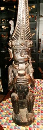 96 cm hoog voorouderbeeld van Nias   //no keris / kris, Antiek en Kunst, Kunst | Beelden en Houtsnijwerken, Ophalen of Verzenden