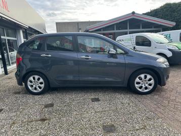 Honda FR-V 1.8i,103kw/140pk,ACComf,6-PERSOONS beschikbaar voor biedingen