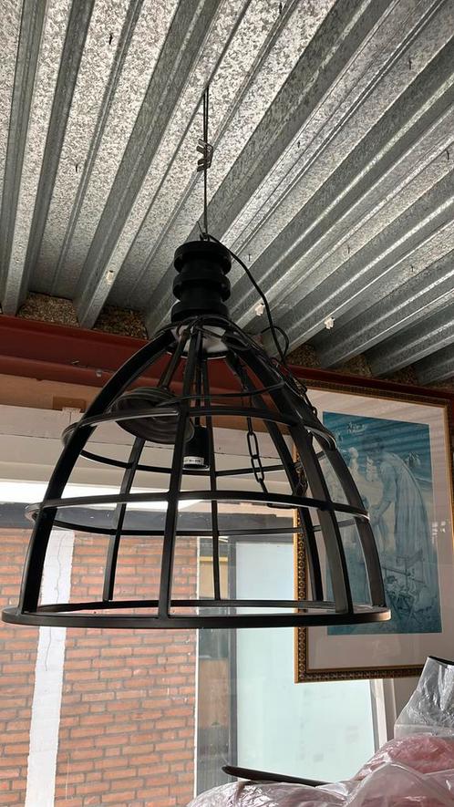 Industriele hanglamp - meerdere beschikbaar, Huis en Inrichting, Lampen | Hanglampen, Zo goed als nieuw, 50 tot 75 cm, Metaal