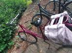 Mooie damens fiets rood  laag model, Fietsen en Brommers, Fietsen | Dames | Damesfietsen, Ophalen of Verzenden, Overige merken
