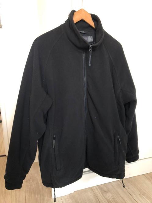 Zwarte winterjas  heren maat L   merk Regatta, Kleding | Heren, Jassen | Winter, Zo goed als nieuw, Maat 52/54 (L), Zwart, Ophalen of Verzenden