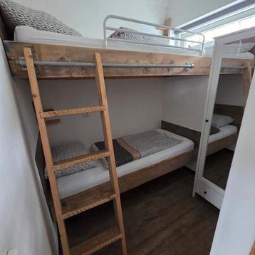 Hoogslaper 180 x 90 beschikbaar voor biedingen