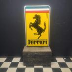 Ferrari lichtbak plaat  Reliëf Origineel !, Ophalen, Gebruikt, Reclamebord