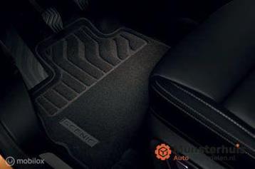 Mattenset origineel Renault Scenic IV R8201647171 beschikbaar voor biedingen