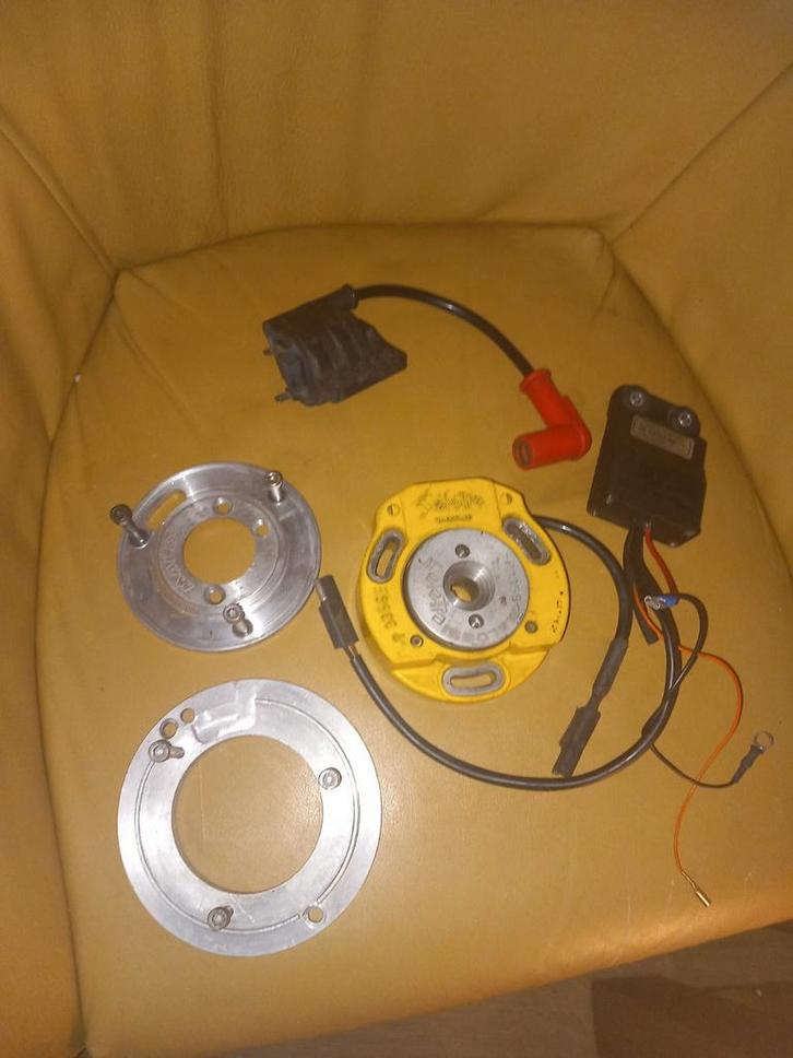 Malossi eprom race ontsteking minarelli horizontaal/piaggio, Fietsen en Brommers, Brommers | Overige merken, Zo goed als nieuw