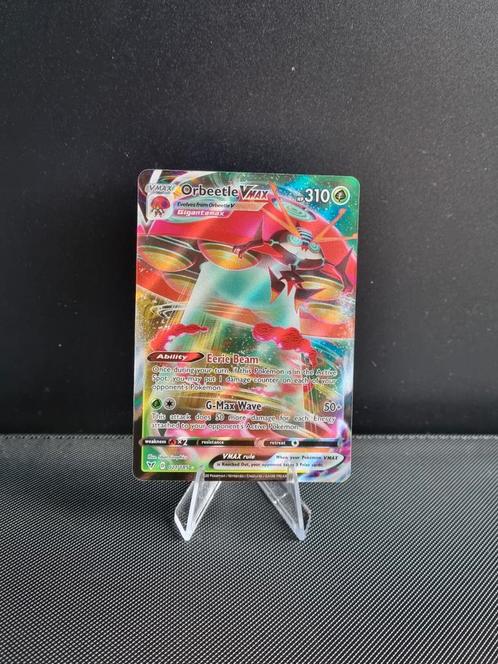 Orbeetle Vmax pokemon kaarten / Vivid Voltage 021, Hobby en Vrije tijd, Verzamelkaartspellen | Pokémon, Nieuw, Losse kaart, Ophalen of Verzenden