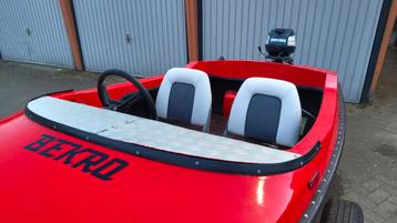 Bekro standing speedboot alleen ophalen 23 mei voor €500 beschikbaar voor biedingen
