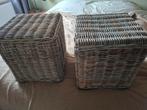Twee rotan bijzettafeltjes/hokkers voor 10 euro, Huis en Inrichting, Ophalen, Overige materialen, Minder dan 50 cm, Gebruikt