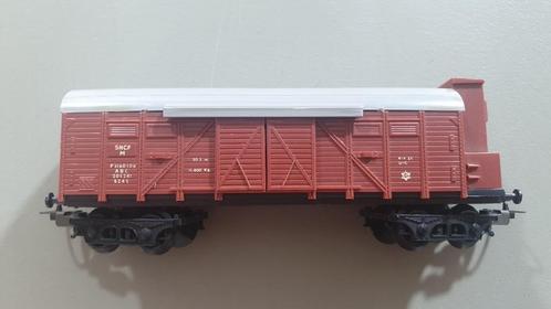 HO Wagon LIMA 3105 SNCF Goederenwagon met schuifdeuren 4-as, Hobby en Vrije tijd, Modeltreinen | H0, Gebruikt, Wagon, Gelijkstroom of Wisselstroom