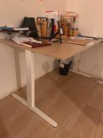 Bureau - In hoogte verstelbaar - Wit/Beige, Huis en Inrichting, Bureaus, Ophalen, In hoogte verstelbaar, Gebruikt, Bureau