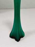 Vintage groene glas glazen vaas design jaren 1930 – 30 cm, Antiek en Kunst, Antiek | Vazen, Ophalen of Verzenden