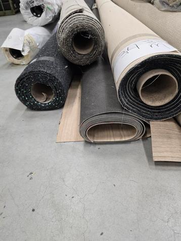 Rest stukken tapijt! beschikbaar voor biedingen