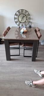 Complete set meubels met bank en 2 stoelen, Ophalen
