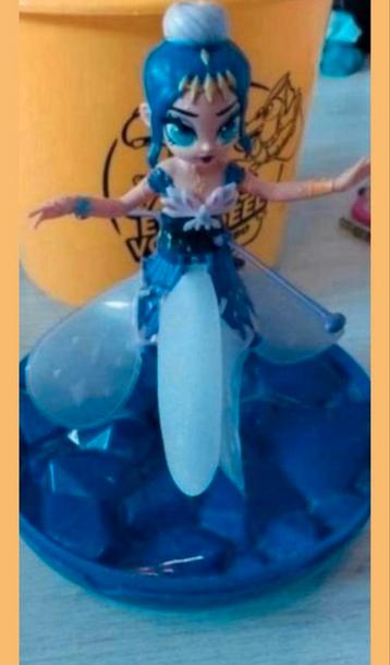 Speelgoed Hatchimal pixies vliegende fee/elfje beschikbaar voor biedingen