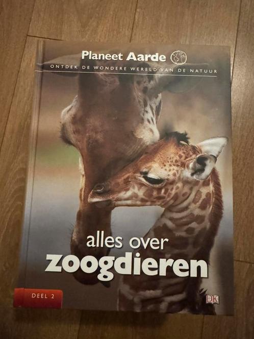 Planeet aarde. Ontdek de wondere wereld van de natuur., Boeken, Kinderboeken | Jeugd | onder 10 jaar, Zo goed als nieuw, Non-fictie