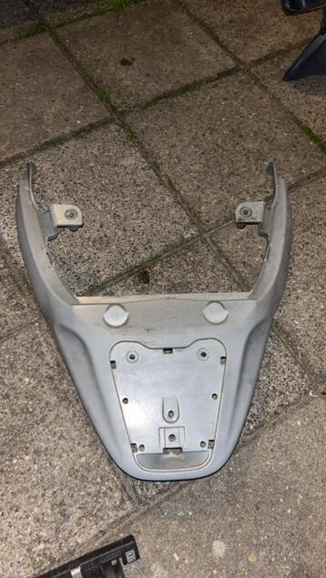 Piaggio Skipper lx 125cc vleugel/spoiler beschikbaar voor biedingen