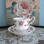 Royal Albert 'Sweet Violets', herenkop en schotel, Ophalen of Verzenden