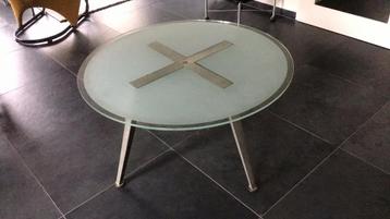 Salontafel, 59 cm hoog, doorsnede glazen tafelblad 95 beschikbaar voor biedingen