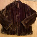 Zgan Leuke en mooie korte Bontjas - Bruin, Kleding | Dames, Ophalen of Verzenden, Zo goed als nieuw, Maat 42/44 (L), Bruin