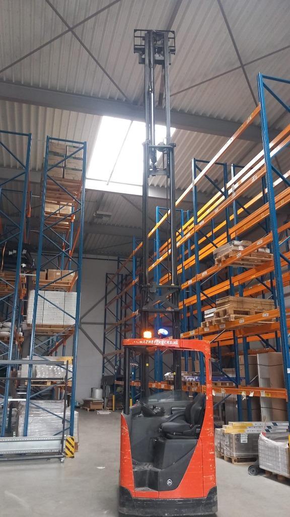 Reachtruck BT RRE140 - Top werkend - Enkel gebruikerssporen, Zakelijke goederen, Machines en Bouw | Heftrucks en Intern transport