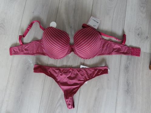 Bh BeeDees 75D 75E 80D 80E, Kleding | Dames, Ondergoed en Lingerie, BH, Rood, Ophalen of Verzenden