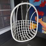 Sissy Boy Hangstoel - Wit Rotan, Ophalen, Zo goed als nieuw, Wit, Eén